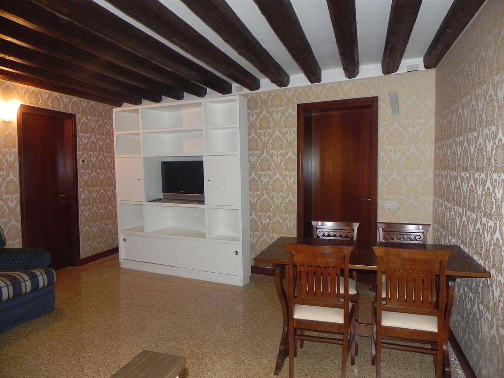 Home Venice Apartments - Piazzale Roma Room photo